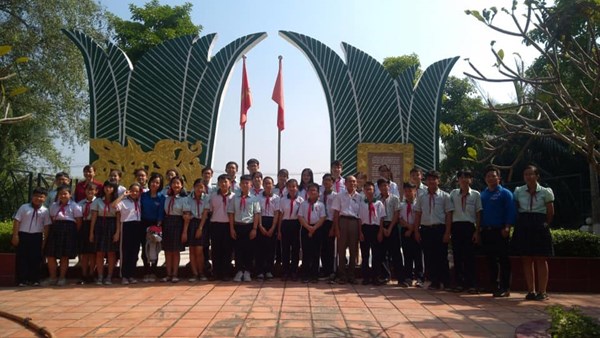 ngày 20/12/2019, Liên Đội THCS NTT phối hợp với Chi Đoàn Giáo Viên Tổ chức thực hiện Công tác Trần Quốc Toản. Thăm viếng các địa chỉ đỏ trên địa bàn Quận 7 đó là Khu đi tích lịch sử Gò Ô Môi và Nghĩa trang Liệt sĩ Nhà Bè
